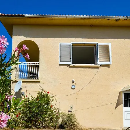 Nice In With 1 Bedrooms Apartman *