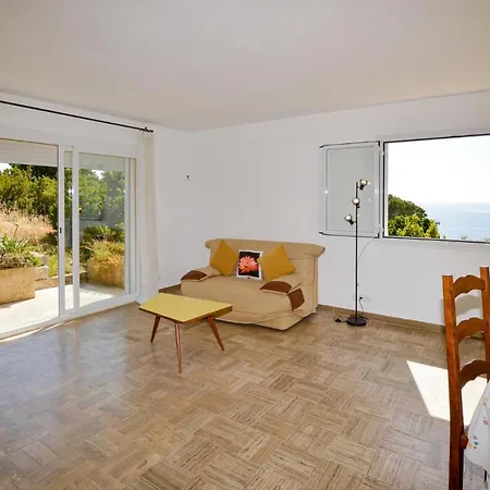 شقة Nice In With 1 Bedrooms Sisco